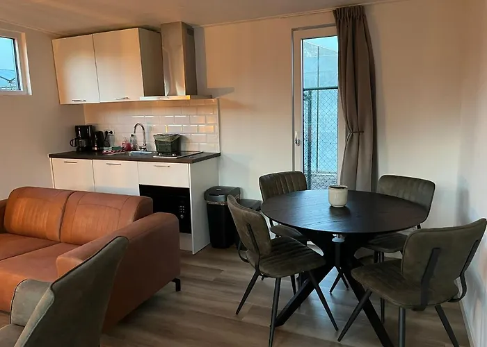 Linked Chalé Oostvoorne